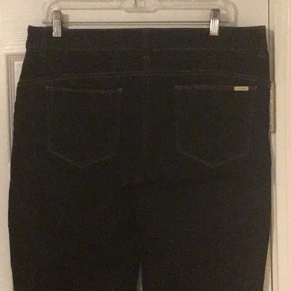 Chico’s Brand So Lifting(By Chico’s So Slimming Collection) Blue Jeans size 2 - Picture 4 of 5